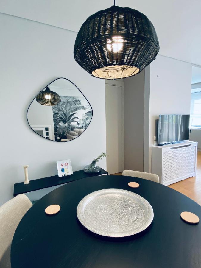 Athens Riviera 2-Bed Apt & Pool Access #Unoblu Kültér fotó
